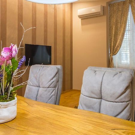 Ferienwohnung Fiumanka Lux Rijeka Exterior foto